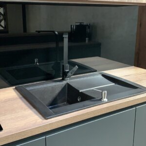 Granitna sudopera Gorenje 76.10 karbon + Black Elegance Slavina+ ugrani dozer za tecnost 1